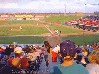 minor league baseball stadium photo tour, adelanto california, maverick stadium, professional baseball, picture, pix