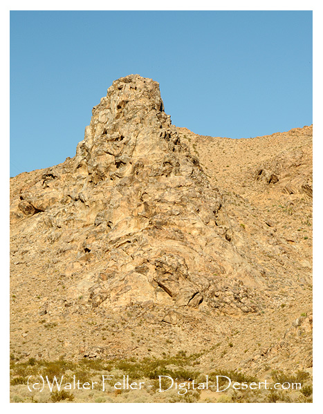 Photo of Chimney Rock in Lucerne Valley, site of last the Indian fight