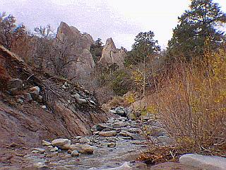 Devil's Punchbowl photo tour - Pearblossom, Palmdale California - Angeles National Forest