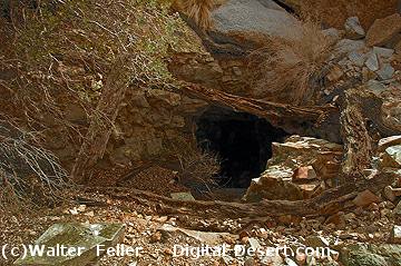 Photo of the Eagle Cliff gold mine in Joshua Tree National Park